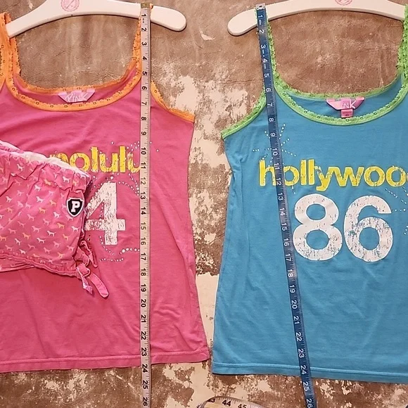 Pink VS Hard To Find Adorable Sets. Sizes: Multiple - Picture 6 of 7